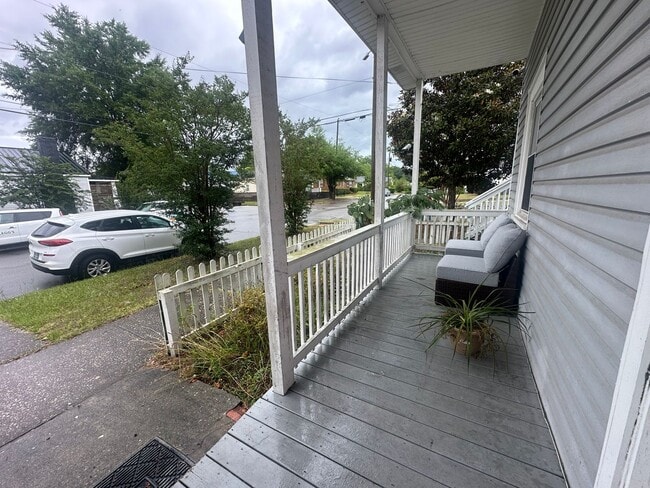 Photo - 618 Harnett St