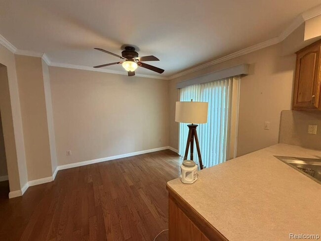 Photo - 3245 Parker Dr