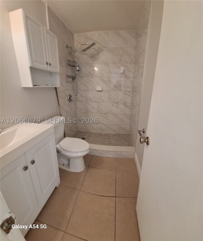 Photo - 5721 Wingham Way
