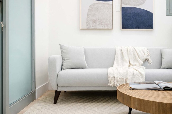 Photo - 317 E 78th St Unit ID1021988P