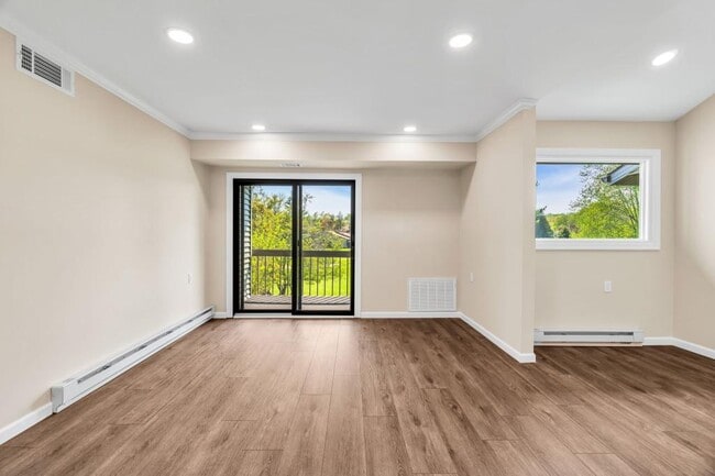 Photo - 15B Andover Ct