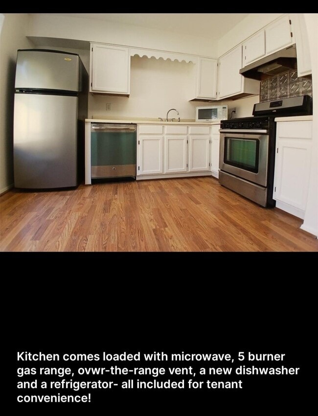 Photo - 1126 E Brompton Dr