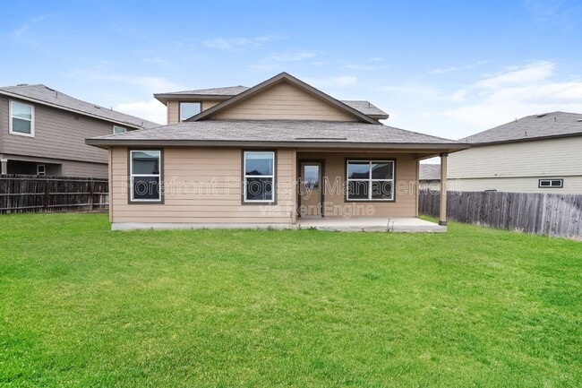 Photo - 2935 Thackery Groove