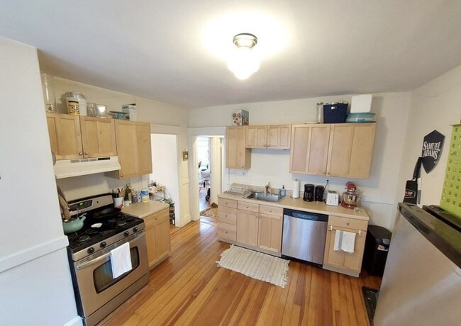 Photo - 7 Stedman St Condo Unit 1