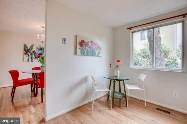 Photo - 2025 N Glebe Rd