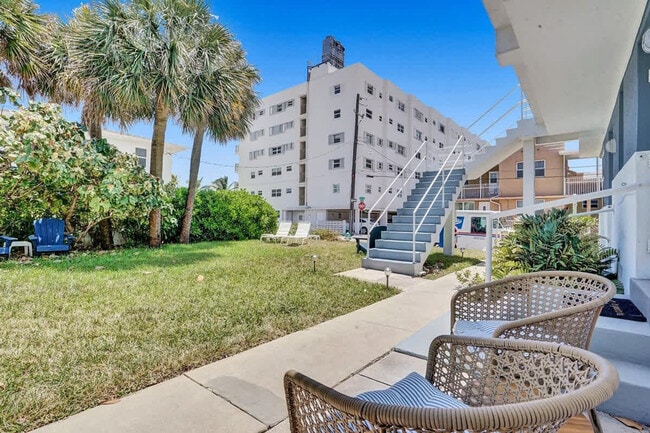 Photo - 851 N Surf Rd Unit ID1312647P