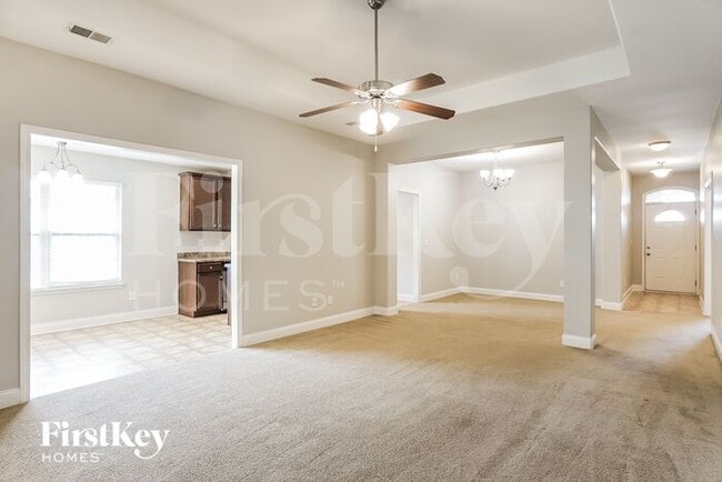 Photo - 221 Hillcrest Dr