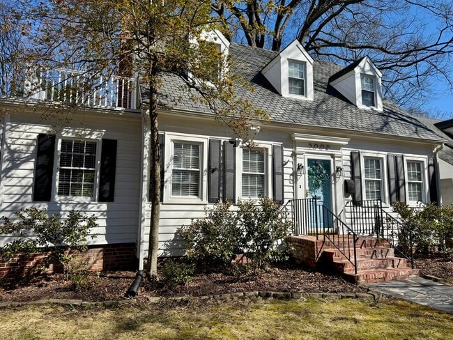 Photo - 5009 E Seminary Ave