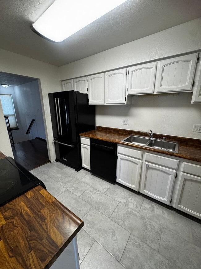 Photo - Townhouse in Little Turtle with Garage