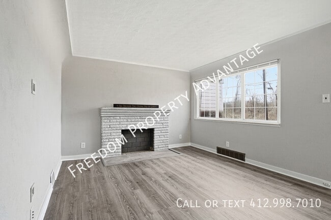 Building Photo - 34 Erie Ave