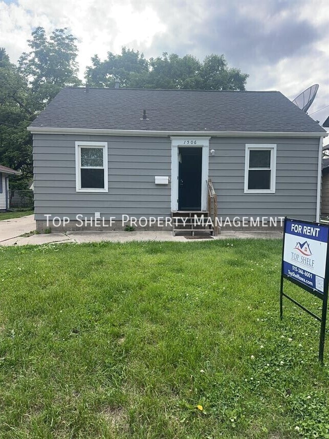 Photo - 1506 Hutton St House