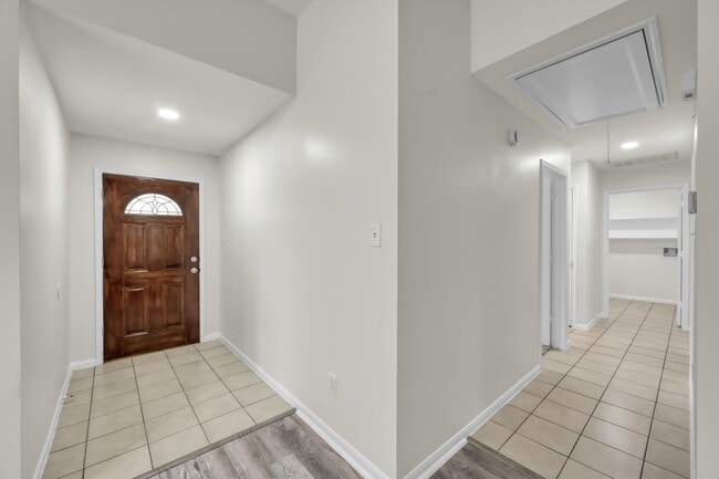 Photo - 28715 Fox Lynn Dr