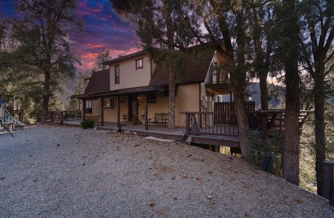 Photo - 16717 Quail Pl