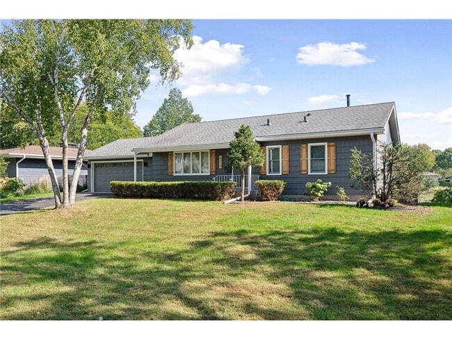 Photo - 8213 Quinn Rd