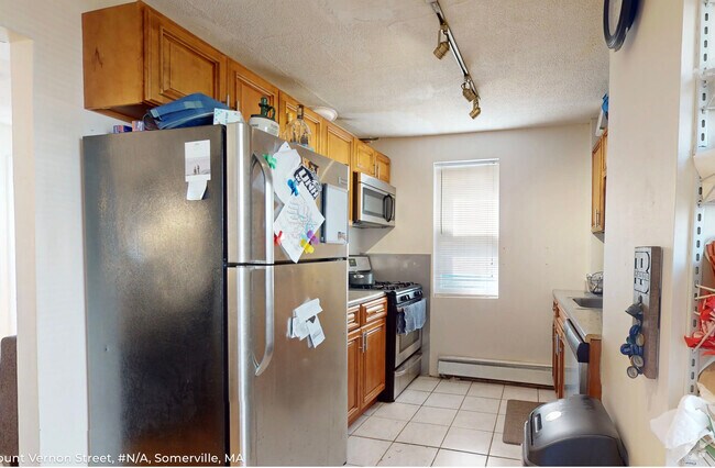 Building Photo - 27 Mount Vernon St Unit 1 Rental