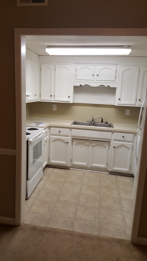 Photo - Chapel Hill Apartments - Hoover, AL Unit 2284-A