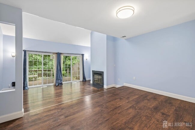 Photo - 1609 Mulberry Ct