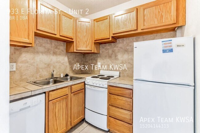 Photo - 933 E Florita St Unit 2