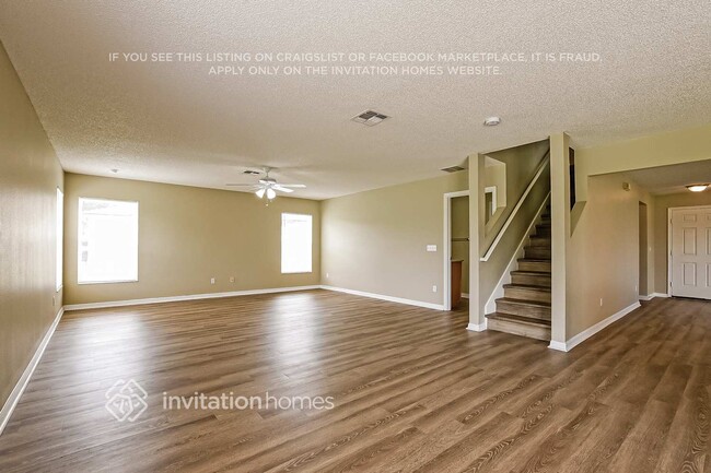 Photo - 932 Crystal Bay Ln