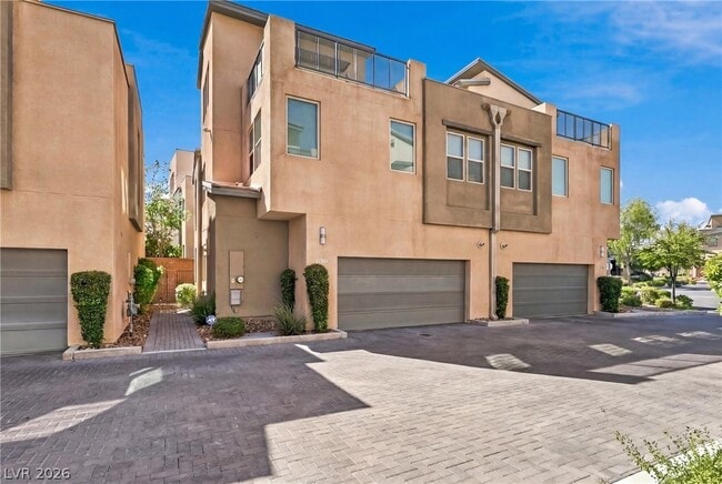 Building Photo - 11361 Gravitation Dr