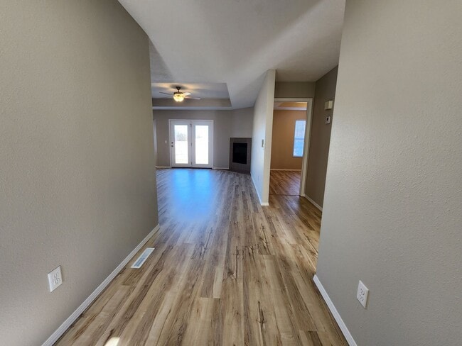 Photo - Spacious 2-Bedroom, 2-Bathroom Home AVAILABLE NOW!!