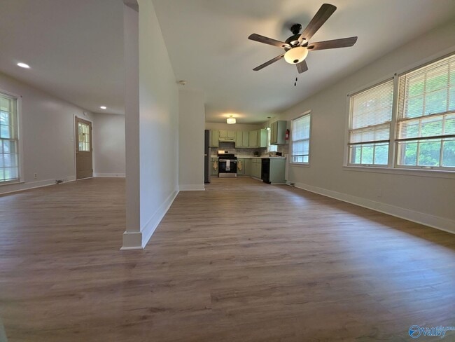 Photo - 2613 Skyline Dr NW