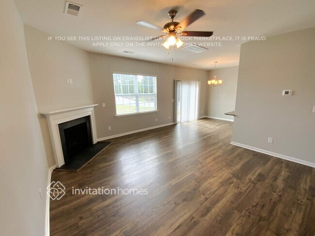 Photo - 142 Cherry Birch St