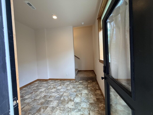 Photo - Beautiful 2 Bed, 1.5 Bath Townhouse with Bridger Views, Pets OK! Unit D