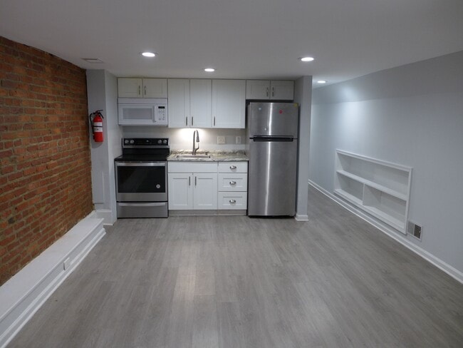 Photo - 1719 Saint Paul St