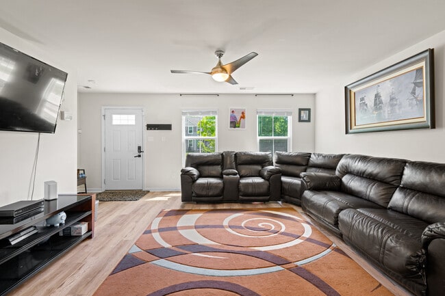 Photo - 21012 Baileys Grove Dr