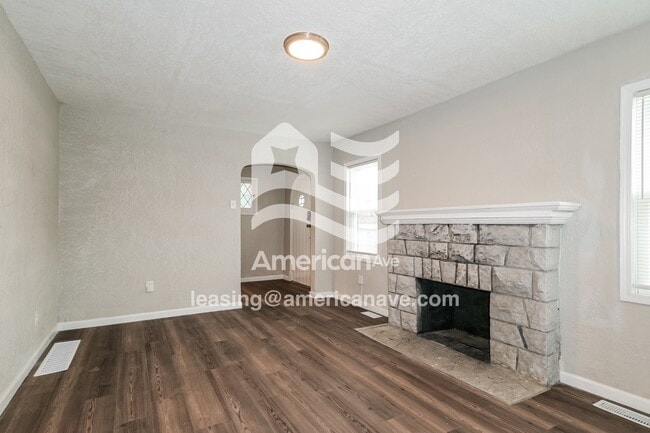 Photo - 7735 How Ave