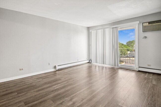 Photo - 2500 Mark Thomas Ln Unit 7A