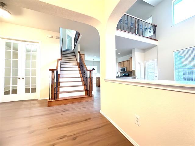 Photo - 9200 Regal Oaks Dr