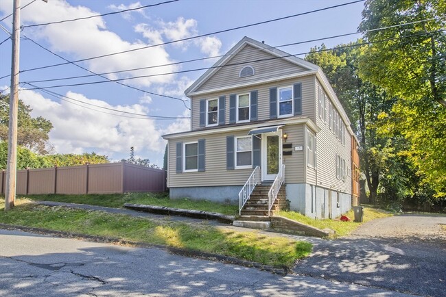 Photo - 13 Smith St Apartment Unit 1