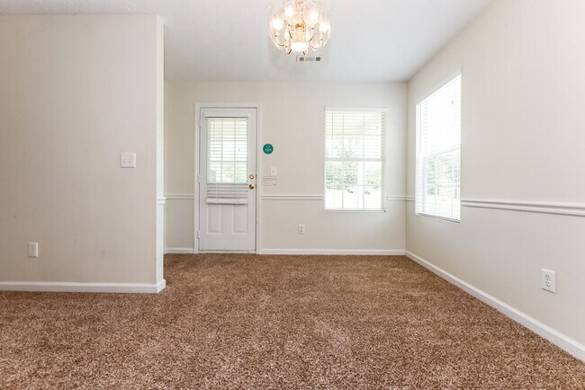 Photo - 155 Akers Lake Dr