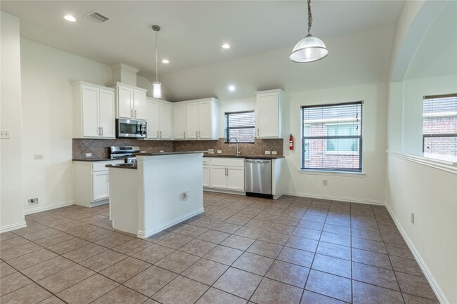 Photo - 23611 Starbridge Lake Ln