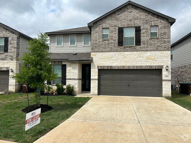 Building Photo - **APPLICATION RECEIVED** *COMING SOON!* Tw... Rental