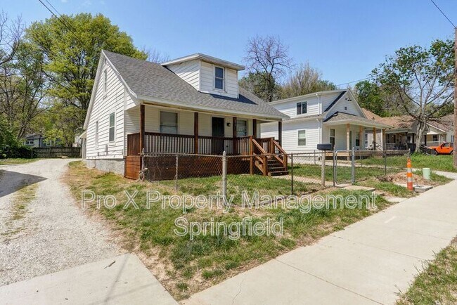 Photo - 835 S Grant Ave