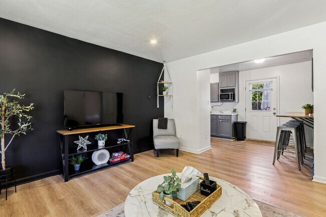 6484 Aylesworth Dr Unit SI ID1593933P