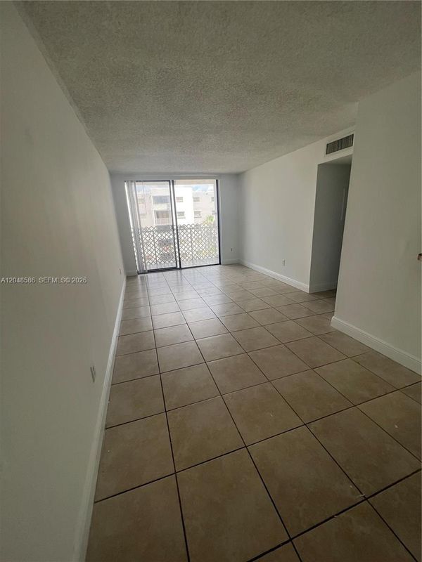 Photo - 8145 NW 7th St Unit 405