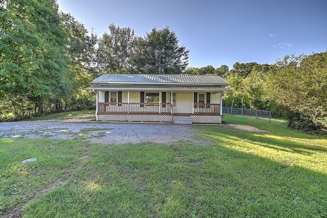 Photo - 875 S Pickens Bridge Rd