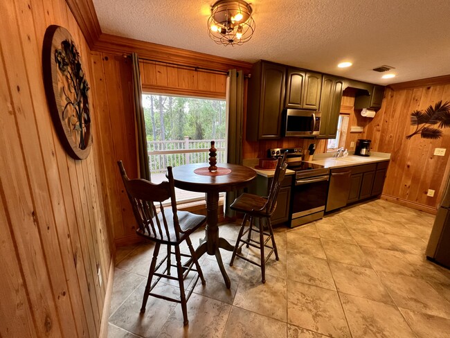 Photo - 2162 SW Perry Ter Unit Private Apartment