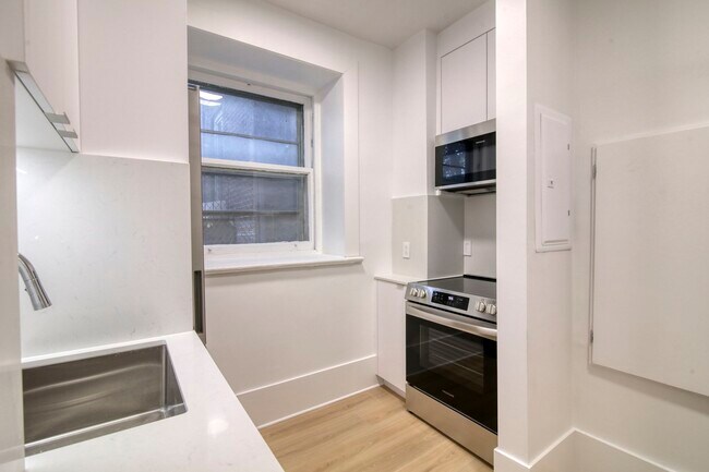 Photo - 1245 Rue St Marc Unit 4