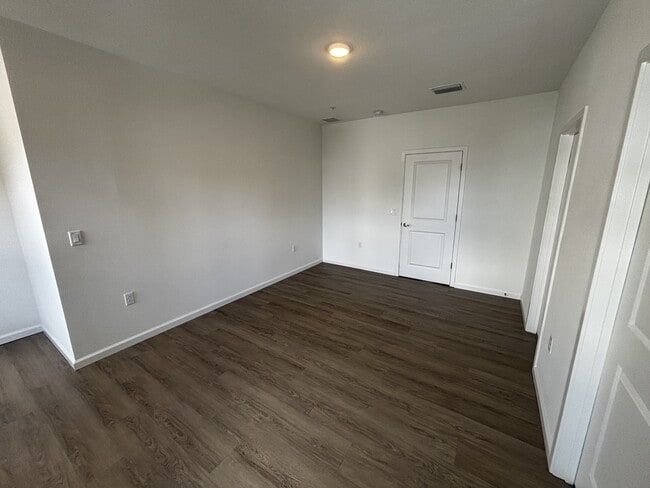 Photo - 1209 Southstation Pl