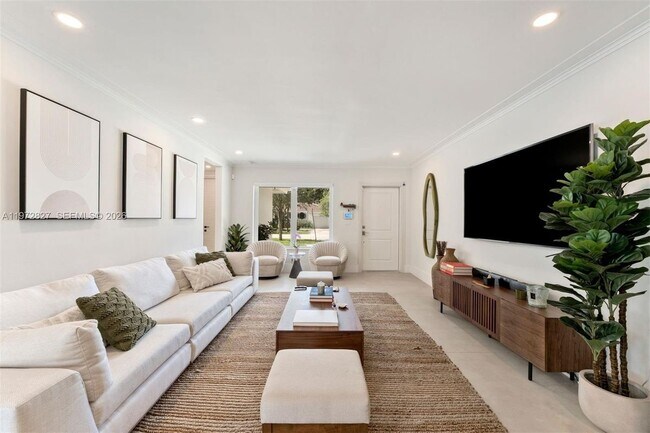 Photo - 45 Palermo Ave