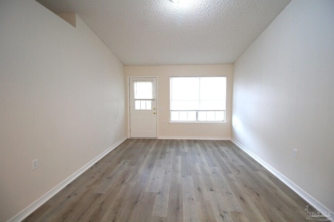 Photo - 8505 Nantucket Pl