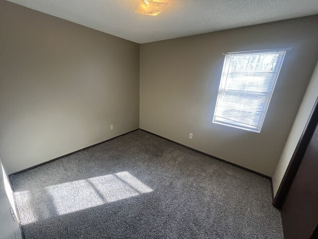 Photo - 511 Laurel St