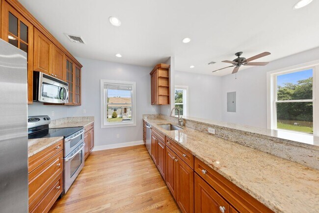 Photo - 44 Concord St