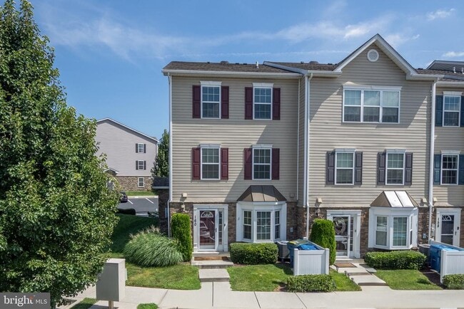 Building Photo - 1821 Cassandra Dr Rental