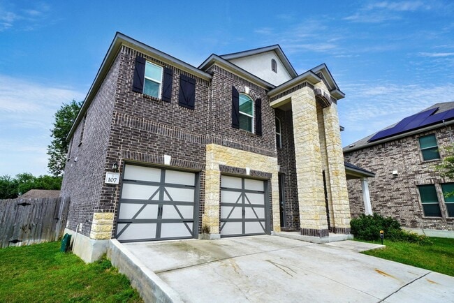 Photo - Beautiful 3-Bedroom Home with Flex Space in Universal City - Realtor Commission: $600